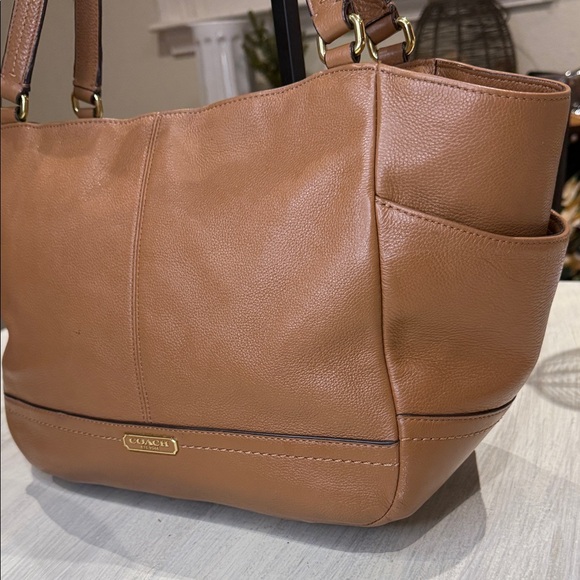 Coach Brown Leather Tote Bag - Picture 3 of 11